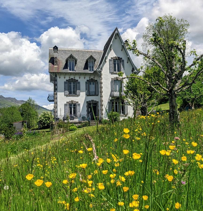 La Maison Normande Saint-Cirgues-de-Jordanne Exterior photo