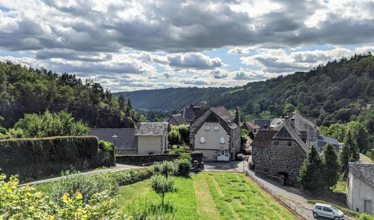 La Maison Normande Bed & Breakfast Saint-Cirgues-de-Jordanne Exterior photo